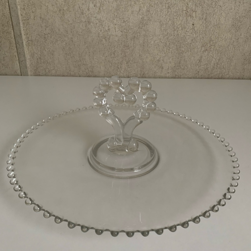 Vintage Imperial Glass Candlewick Heart Bon Bon Tray ruffled 11.5 inch diameter